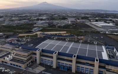 Enel svela la gigafactory di Catania: la più grande fabbrica di pannelli solari d’Europa.