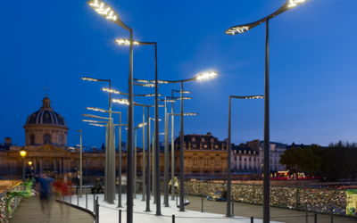 Una piccola azienda si innalza a livello mondiale acquisendo il controllo di una società italiana