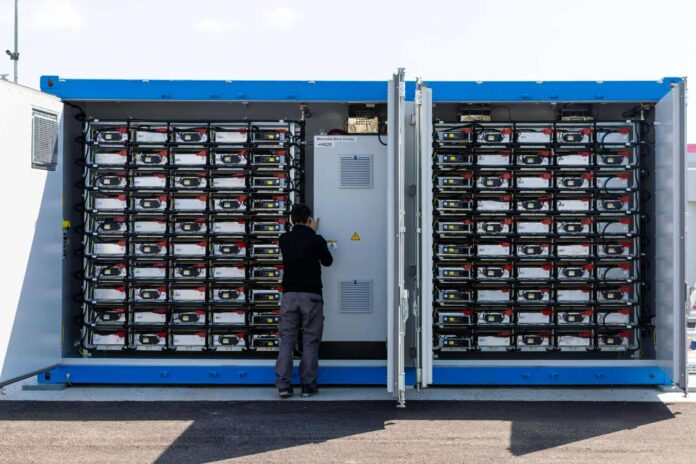 Fiumicino guida la rivoluzione dell’energia: nasce Pioneer, il primo sistema italiano di storage da batterie esauste